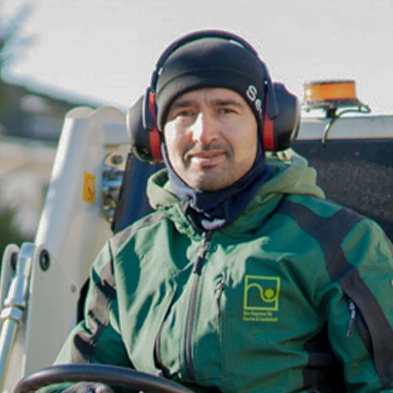 Gast-Galabau-Karriere-Team-12